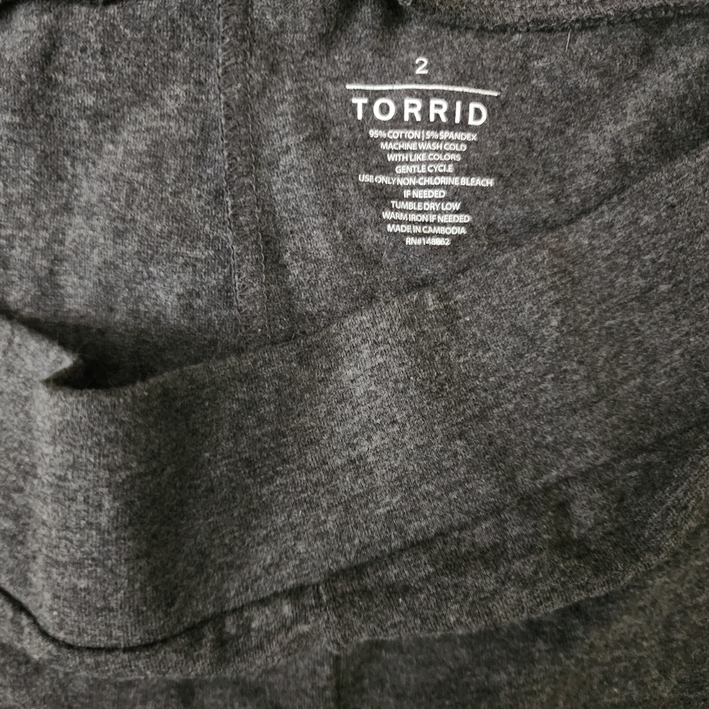 Torrid Charcoal Gray Leggings - Picture 2 of 3